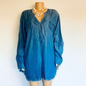 NWT Gorgeous 3X Hester & Orchard Denim Blue Button Split Neck Fringe Tunic Top